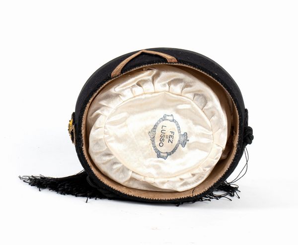 Fez da ufficiale MVSN ruolo GIL  - Asta Memorabilia, Militaria, Ordini Cavallereschi - Associazione Nazionale - Case d'Asta italiane