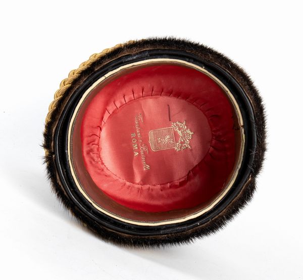 Raro colbacco da ufficiale della Guardia Palatina  - Asta Memorabilia, Militaria, Ordini Cavallereschi - Associazione Nazionale - Case d'Asta italiane