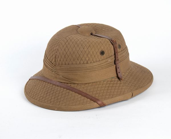 Casco coloniale tipo Afden  - Asta Memorabilia, Militaria, Ordini Cavallereschi - Associazione Nazionale - Case d'Asta italiane