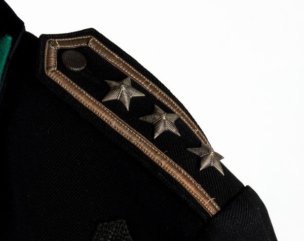 Italia, Regno, giubba m. 1903 per un colonnello degli alpini  - Asta Memorabilia, Militaria, Ordini Cavallereschi - Associazione Nazionale - Case d'Asta italiane