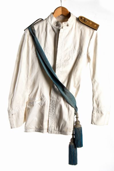 Giacca estiva da Contrammiraglio  - Asta Memorabilia, Militaria, Ordini Cavallereschi - Associazione Nazionale - Case d'Asta italiane