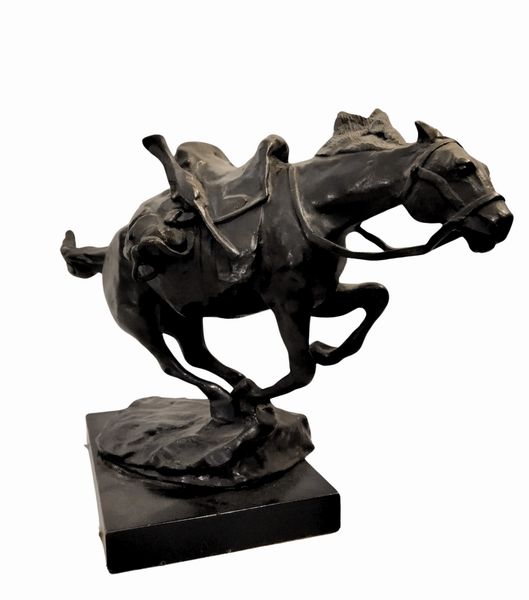 Cavallo scosso, scultura in bronzo  - Asta Memorabilia, Militaria, Ordini Cavallereschi - Associazione Nazionale - Case d'Asta italiane