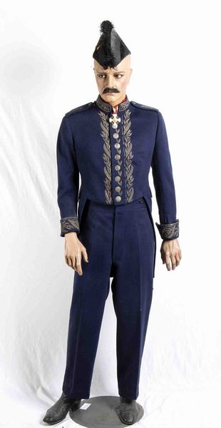 Uniforme di accademico d'Italia appartenuta a Massimo Bontempelli  - Asta Memorabilia, Militaria, Ordini Cavallereschi - Associazione Nazionale - Case d'Asta italiane