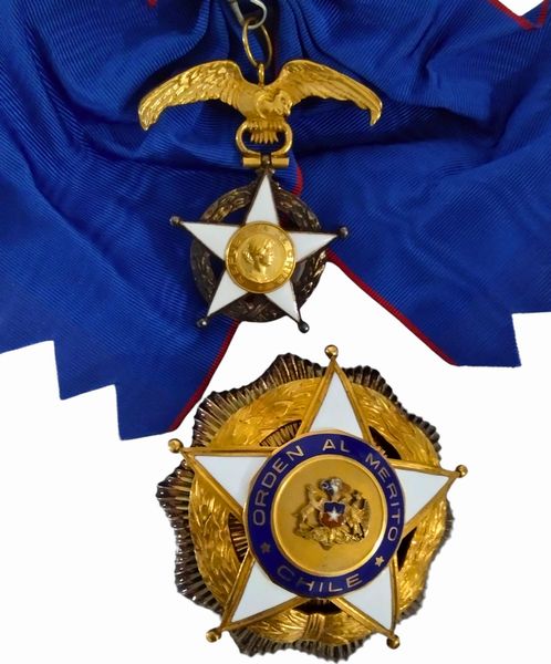 Cile, Ordine al merito, gran croce  - Asta Memorabilia, Militaria, Ordini Cavallereschi - Associazione Nazionale - Case d'Asta italiane
