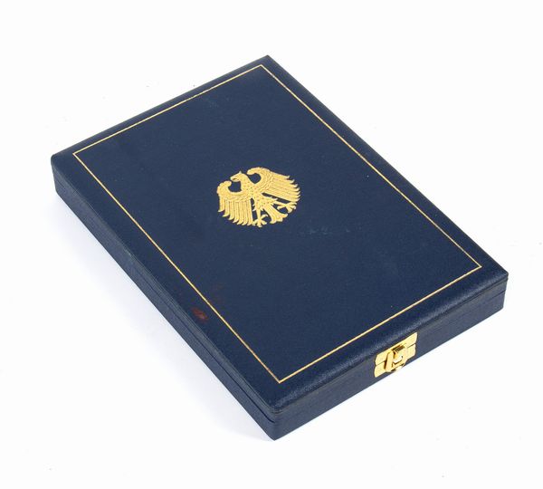 Germania, Repubblica Federale,  Ordine al Merito, insegna di Grand Ufficiale  - Asta Memorabilia, Militaria, Ordini Cavallereschi - Associazione Nazionale - Case d'Asta italiane
