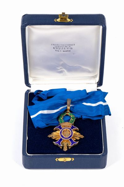 Spagna, periodo Francisco Franco, ordine al merito civile, insegna di commendatore  - Asta Memorabilia, Militaria, Ordini Cavallereschi - Associazione Nazionale - Case d'Asta italiane