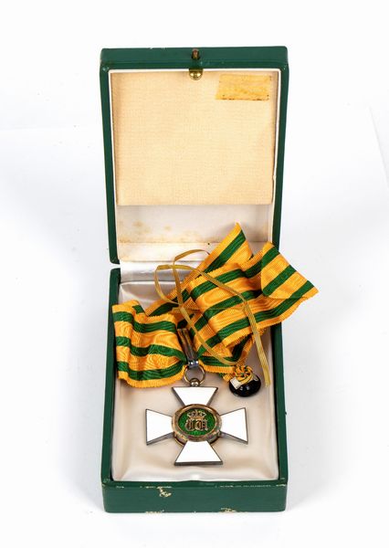 LUSSEMBURGO, ORDINE DELLA CORONA DI QUERCIA, INSEGNA DI COMMENDATORE  - Asta Memorabilia, Militaria, Ordini Cavallereschi - Associazione Nazionale - Case d'Asta italiane