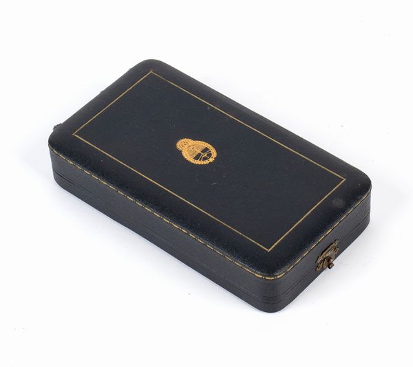 Argentina, Ordine di Maggio, insegna di cavaliere in astuccio  - Asta Memorabilia, Militaria, Ordini Cavallereschi - Associazione Nazionale - Case d'Asta italiane