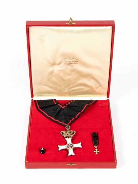 Sovrano Militare Ordine di Malta, ordine Militense, insegna di commendatore  - Asta Memorabilia, Militaria, Ordini Cavallereschi - Associazione Nazionale - Case d'Asta italiane