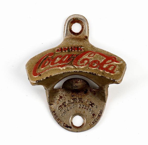 Coca Cola apribottiglia  - Asta Memorabilia, Militaria, Ordini Cavallereschi - Associazione Nazionale - Case d'Asta italiane