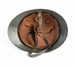 Albania, Elmetto m. 16  - Asta Memorabilia, Militaria, Ordini Cavallereschi - Associazione Nazionale - Case d'Asta italiane