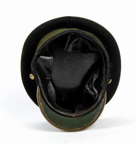 Berretto tradizionale dei Coldstream Guards  - Asta Memorabilia, Militaria, Ordini Cavallereschi - Associazione Nazionale - Case d'Asta italiane