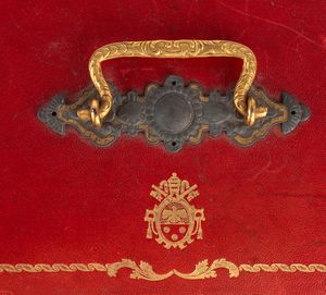PIO XI , Papa, Cofanetto in similpelle  - Asta Memorabilia, Militaria, Ordini Cavallereschi - Associazione Nazionale - Case d'Asta italiane