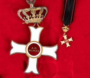 Sovrano Militare Ordine di Malta, ordine Militense, insegna di commendatore  - Asta Memorabilia, Militaria, Ordini Cavallereschi - Associazione Nazionale - Case d'Asta italiane
