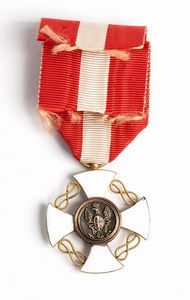 Corona d'Italia, insegna di cavaliere  - Asta Memorabilia, Militaria, Ordini Cavallereschi - Associazione Nazionale - Case d'Asta italiane