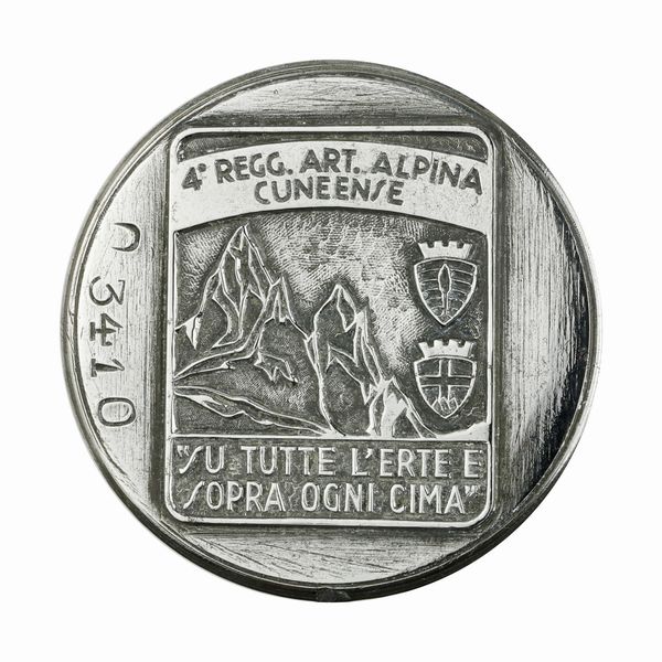 P 4° Regg. Art. Alpina Cuneense Su Tutte L'Erte E Sopra Ogni Cima 47 x 39 mm  - Asta Conii e Punzoni della Storica Fabbrica di Medaglie Lorioli (1919-1950) - Associazione Nazionale - Case d'Asta italiane