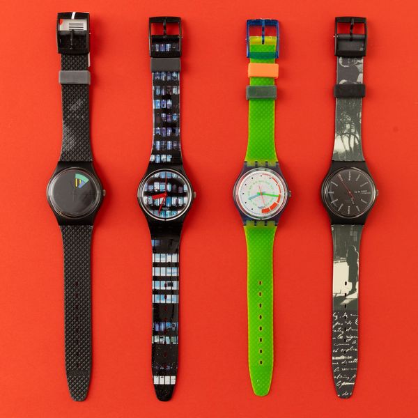 Swatch : Quattro Swatch NOS  - Asta Swatch my Valentine - Associazione Nazionale - Case d'Asta italiane