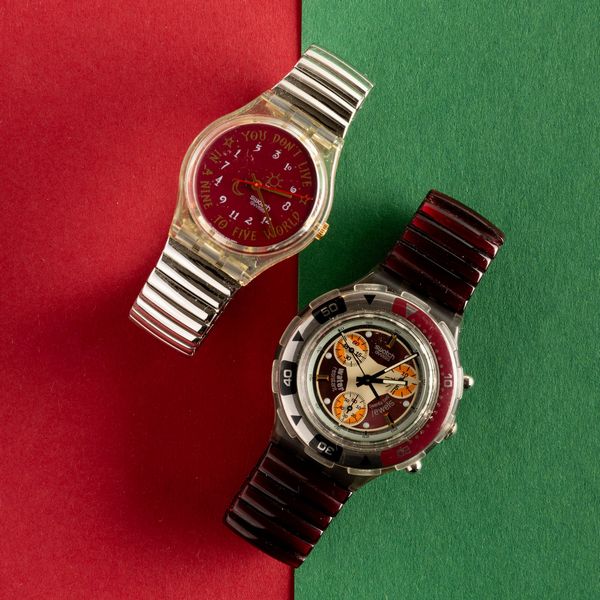 Swatch : Due Swatch bracciale elastico NOS  - Asta Swatch my Valentine - Associazione Nazionale - Case d'Asta italiane