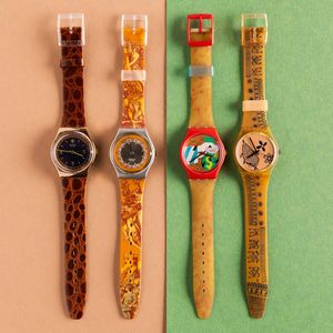 Swatch : Quattro Swatch NOS  - Asta Swatch my Valentine - Associazione Nazionale - Case d'Asta italiane