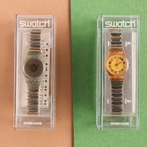 Swatch : Due Swatch bracciale elastico NOS  - Asta Swatch my Valentine - Associazione Nazionale - Case d'Asta italiane
