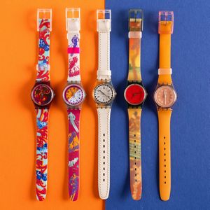 Swatch : Cinque Swatch Lady NOS  - Asta Swatch my Valentine - Associazione Nazionale - Case d'Asta italiane