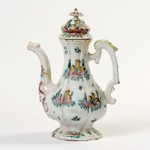 Caffettiera in maiolica policroma  - Asta PARADE I - Arredi, Maioliche e Dipinti Antichi - Associazione Nazionale - Case d'Asta italiane