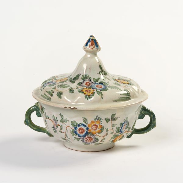 Tazza da puerpera in maiolica policroma  - Asta PARADE I - Arredi, Maioliche e Dipinti Antichi - Associazione Nazionale - Case d'Asta italiane