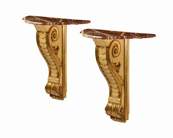 Coppia di consolle in legno intagliato, dorato e laccato avorio  - Asta PARADE I - Arredi, Maioliche e Dipinti Antichi - Associazione Nazionale - Case d'Asta italiane