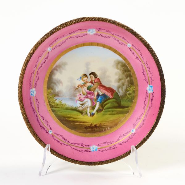 Piatto in porcellana policroma  - Asta PARADE I - Arredi, Maioliche e Dipinti Antichi - Associazione Nazionale - Case d'Asta italiane