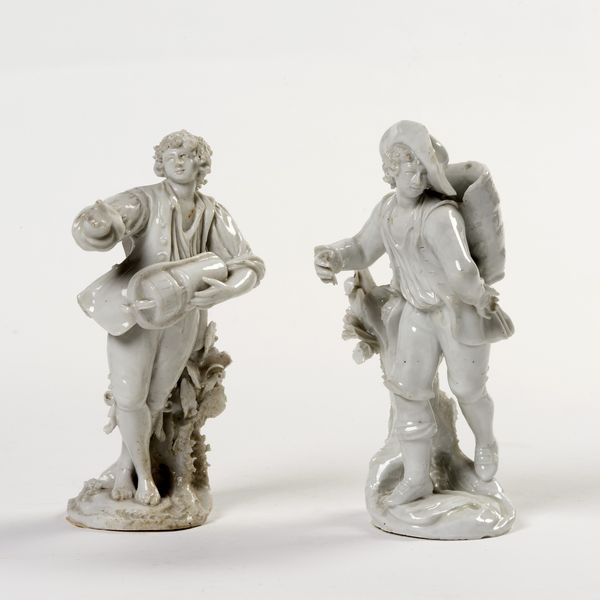 Musicante con strumento e contadinello con cesta  - Asta PARADE I - Arredi, Maioliche e Dipinti Antichi - Associazione Nazionale - Case d'Asta italiane