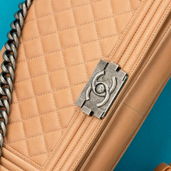 Chanel Borsa Boy  - Asta Fashion Vintage - Associazione Nazionale - Case d'Asta italiane