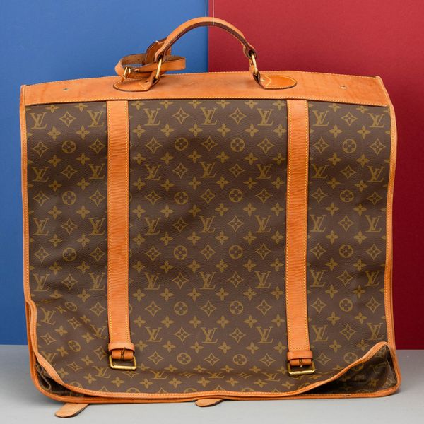 Louis Vuitton Porta Abiti/Borsa da viaggio  - Asta Fashion Vintage - Associazione Nazionale - Case d'Asta italiane