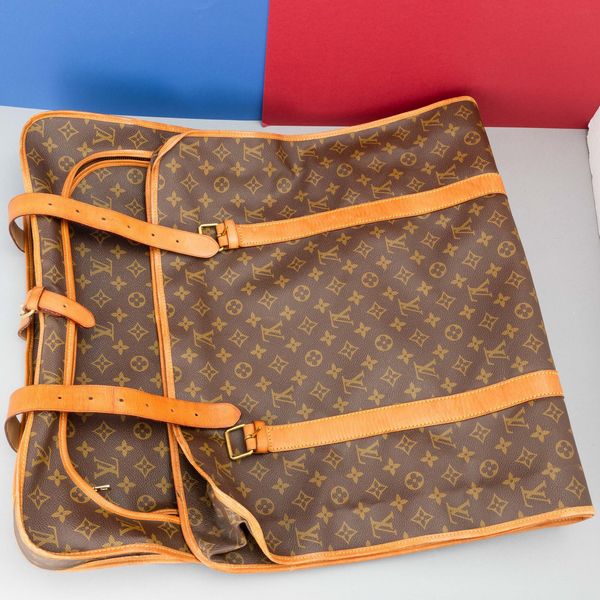 Louis Vuitton Porta Abiti/Borsa da viaggio  - Asta Fashion Vintage - Associazione Nazionale - Case d'Asta italiane