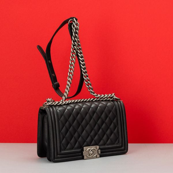 Chanel Borsa Boy  - Asta Fashion Vintage - Associazione Nazionale - Case d'Asta italiane