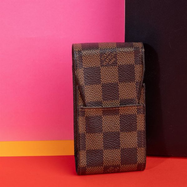 Louis Vuitton Portasigarette o fazzoletti  - Asta Fashion Vintage - Associazione Nazionale - Case d'Asta italiane