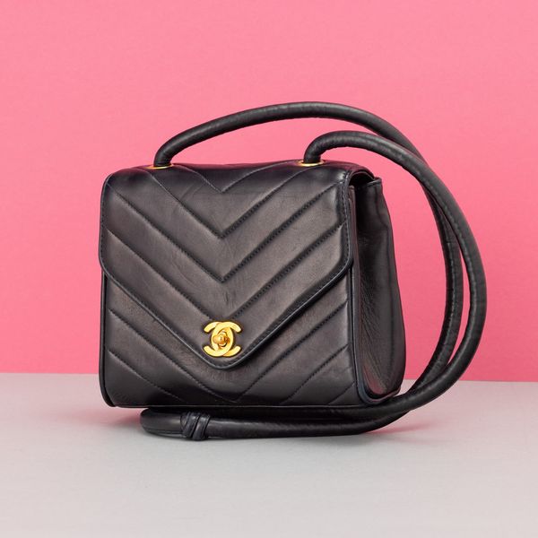 Chanel Mini Square Flap Bag  - Asta Fashion Vintage - Associazione Nazionale - Case d'Asta italiane