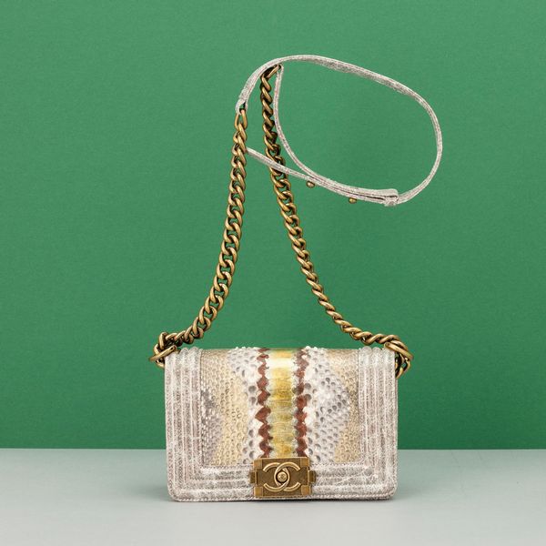 Chanel Borsa Boy  - Asta Fashion Vintage - Associazione Nazionale - Case d'Asta italiane