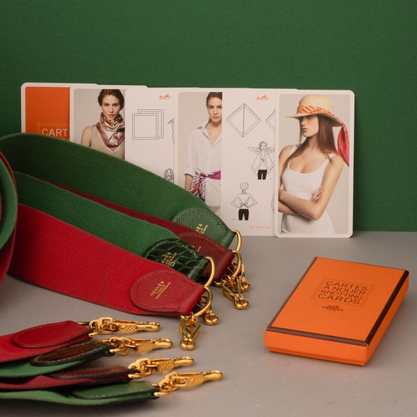 Hermes Lotto di accessori e curiost  - Asta Fashion Vintage - Associazione Nazionale - Case d'Asta italiane