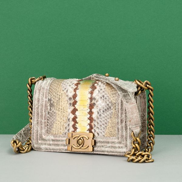 Chanel Borsa Boy  - Asta Fashion Vintage - Associazione Nazionale - Case d'Asta italiane