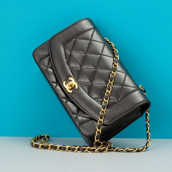 Chanel Diana piccola  - Asta Fashion Vintage - Associazione Nazionale - Case d'Asta italiane