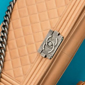 Chanel Borsa Boy  - Asta Fashion Vintage - Associazione Nazionale - Case d'Asta italiane