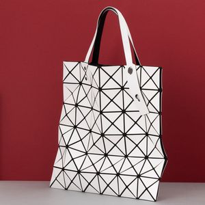 Baobab Issey Miyake White Shopping Bag  - Asta Fashion Vintage - Associazione Nazionale - Case d'Asta italiane