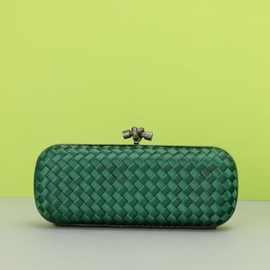 Bottega Veneta Pochette Knot  - Asta Fashion Vintage - Associazione Nazionale - Case d'Asta italiane