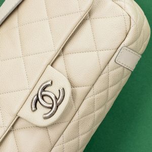 Chanel Borsa Boy  - Asta Fashion Vintage - Associazione Nazionale - Case d'Asta italiane