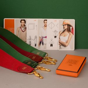 Hermes Lotto di accessori e curiost  - Asta Fashion Vintage - Associazione Nazionale - Case d'Asta italiane