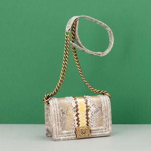 Chanel Borsa Boy  - Asta Fashion Vintage - Associazione Nazionale - Case d'Asta italiane