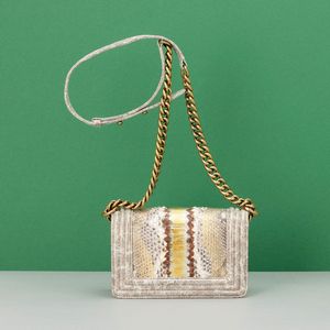 Chanel Borsa Boy  - Asta Fashion Vintage - Associazione Nazionale - Case d'Asta italiane