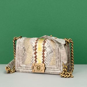 Chanel Borsa Boy  - Asta Fashion Vintage - Associazione Nazionale - Case d'Asta italiane