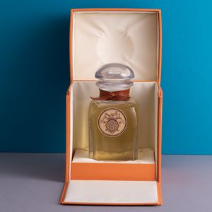Hermes Lotto di Profumo e Cestino  - Asta Fashion Vintage - Associazione Nazionale - Case d'Asta italiane