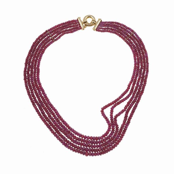 Collana a pi fili di rubini  - Asta Gioielli - Associazione Nazionale - Case d'Asta italiane